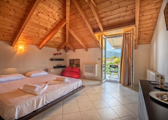 Helios Maisonette *