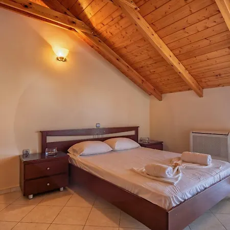 Helios Maisonette * Kalpaki (Zakynthos)