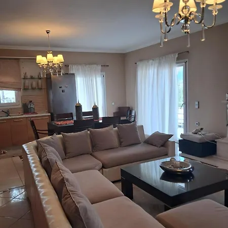 Helios Maisonette